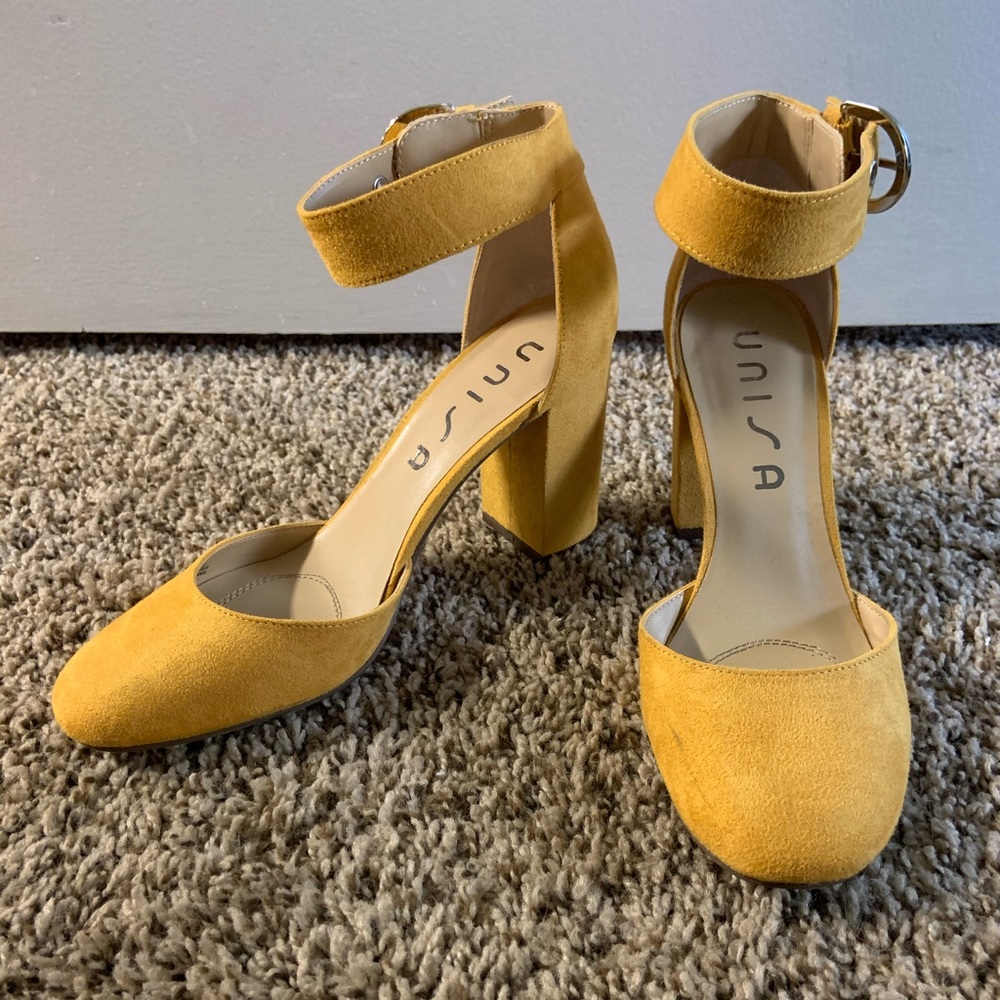 Yellow heels